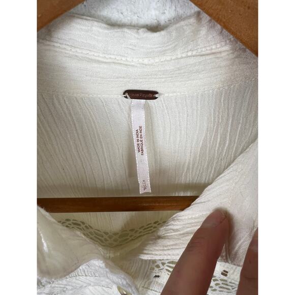 Free People Women's Ranch Style Summer Stars Button-Up Shirt Ivory Size S - Picture 8 of 11